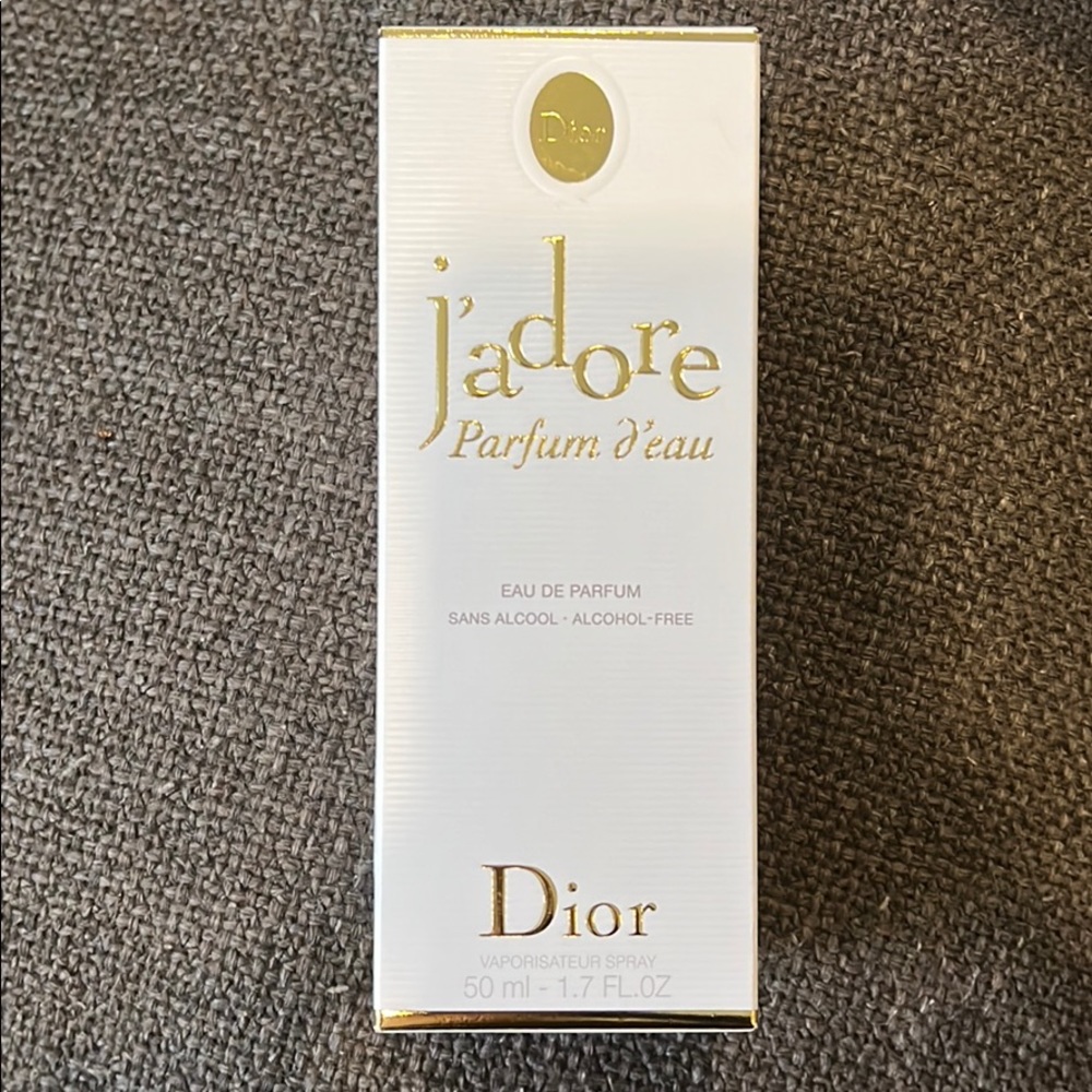 COPY - Christian Dior J’adore perfume